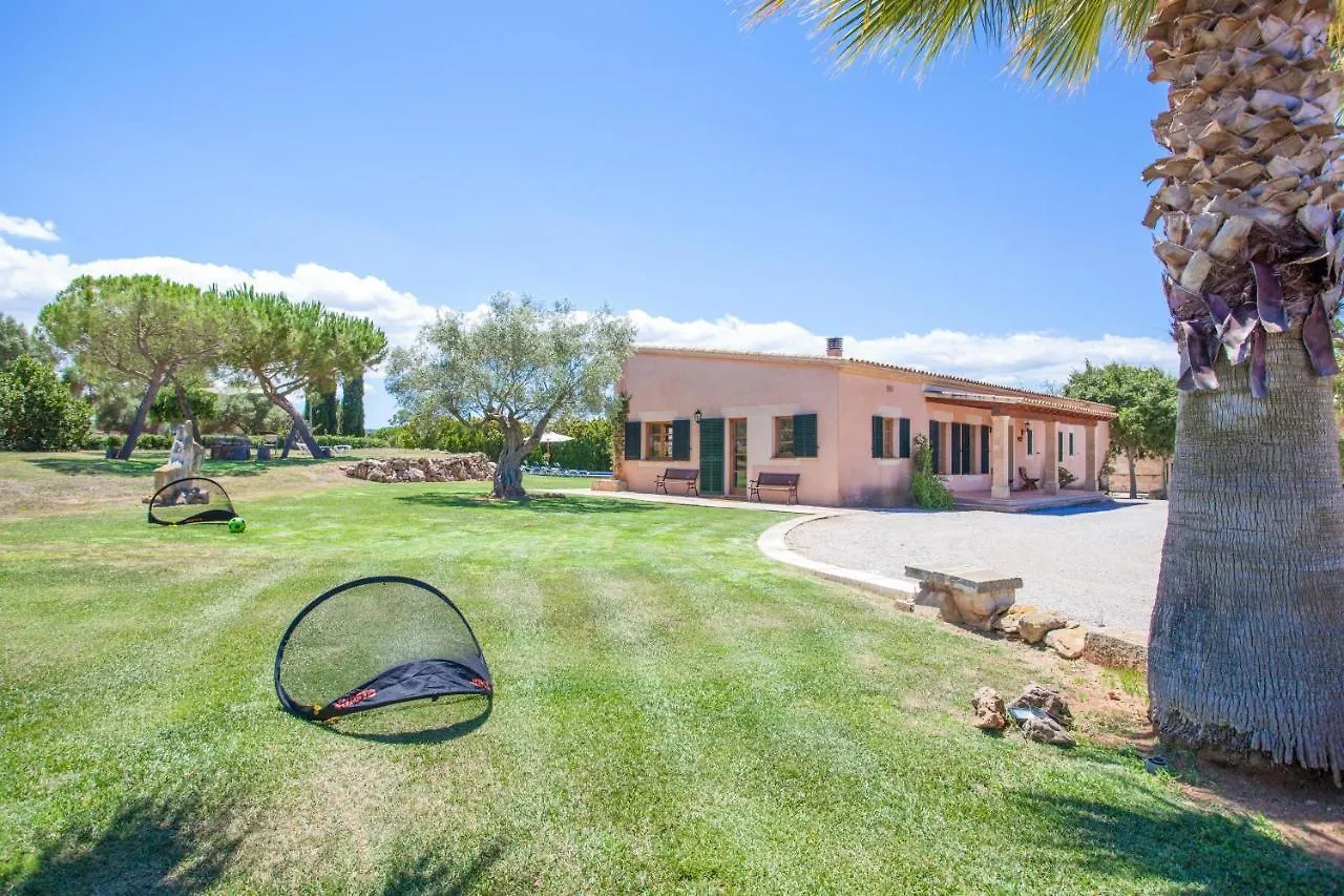 Villa Son Parera Muro 0*,