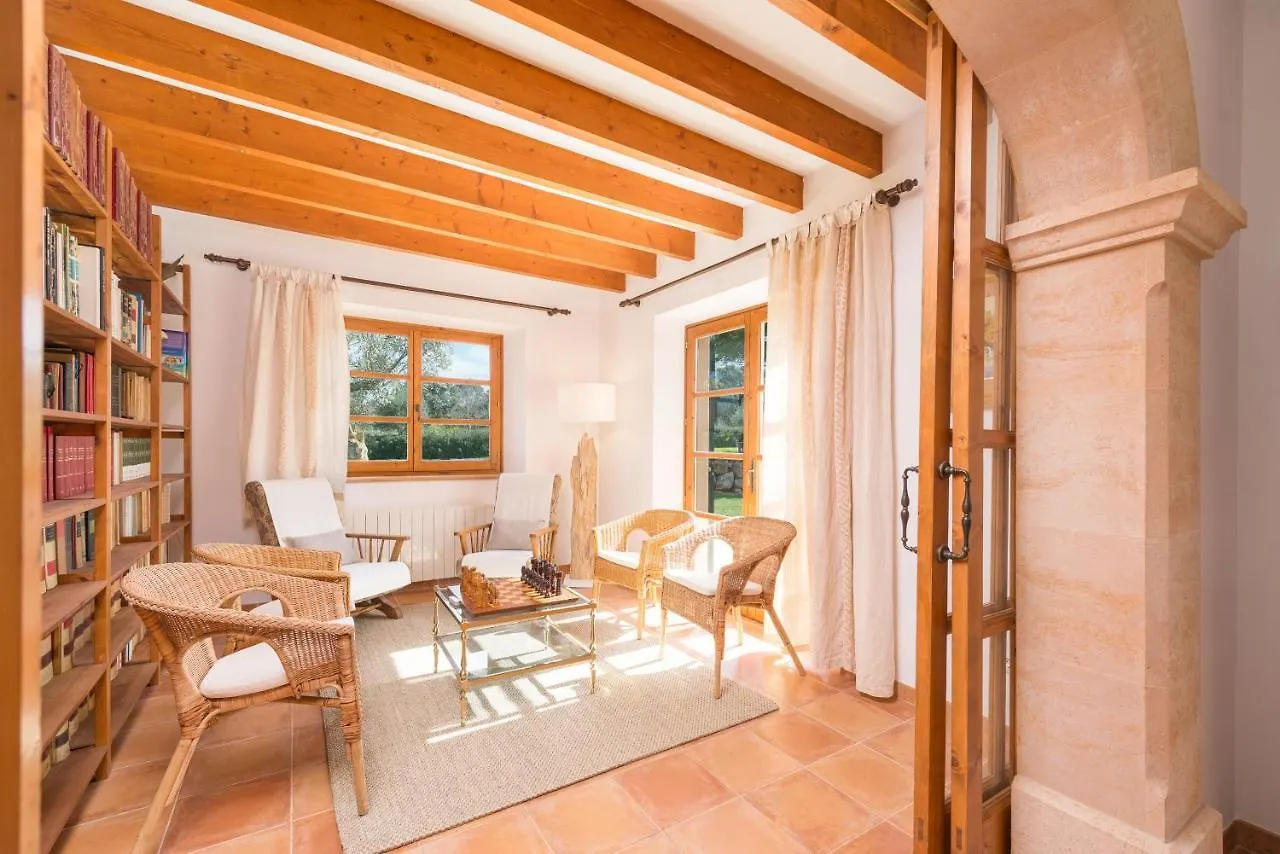 Villa Son Parera Muro 0*,